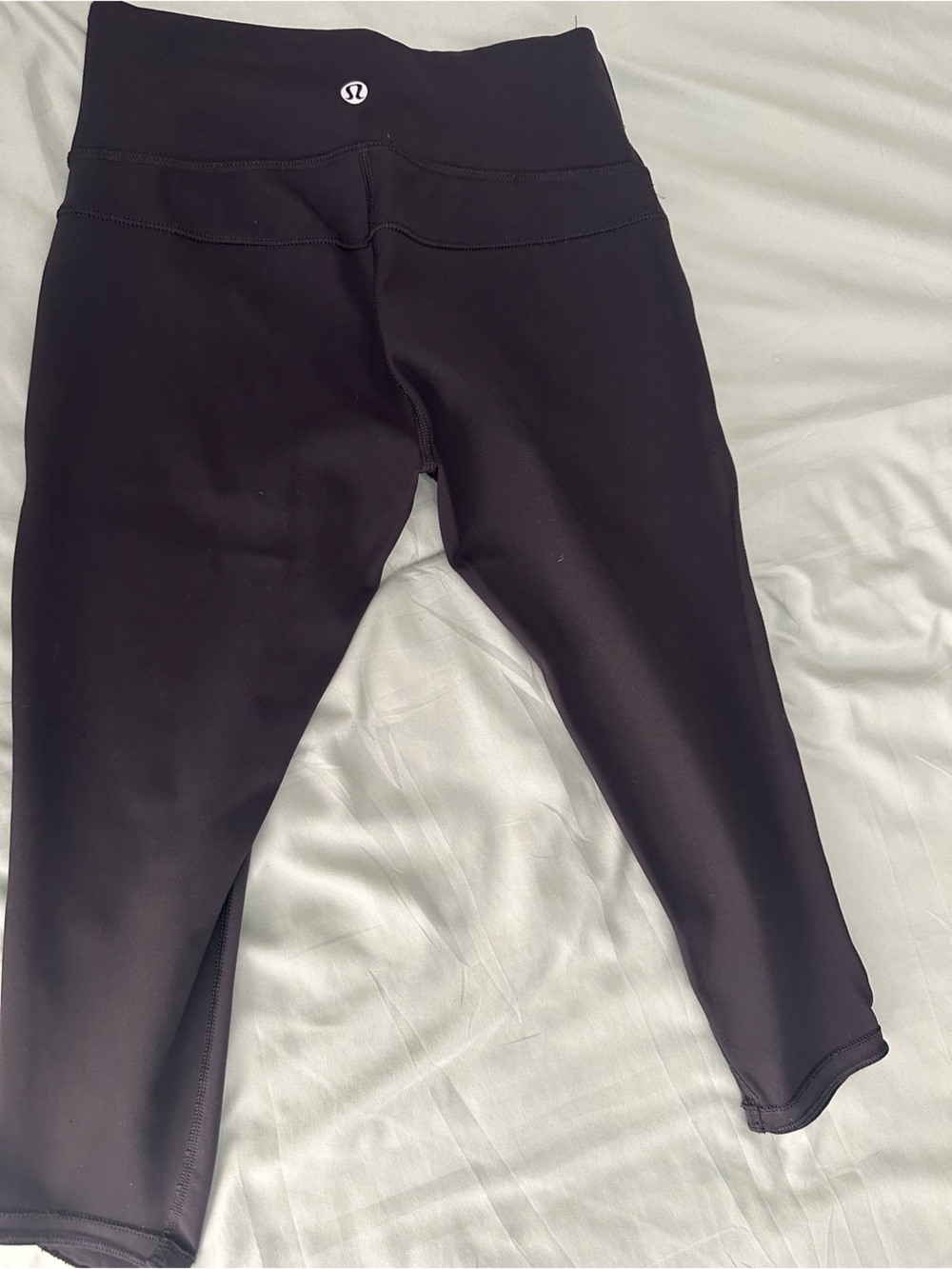 lululemon athletica cropped Black Leggings with Logo Waistband
